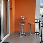 A Few Steps From Basel With Balcony And Free Private Parking 公寓