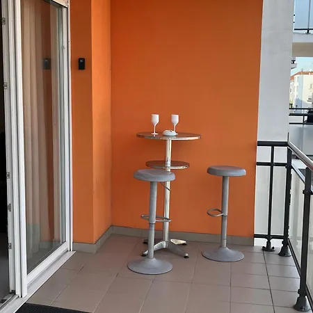 A Few Steps From Basel With Balcony And Free Private Parking Appartement