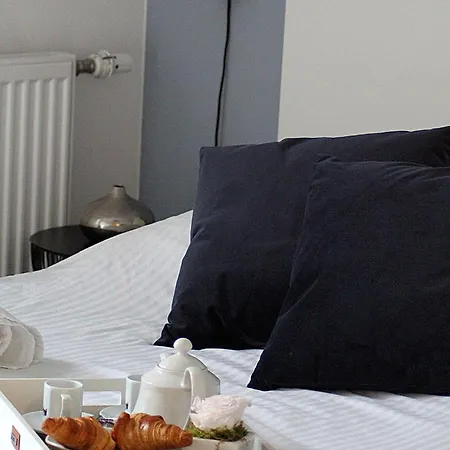 A Few Steps From Basel With Balcony And Free Private Parking Apartmán *
